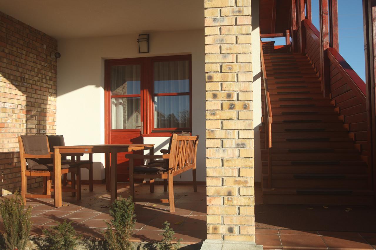 Magita Hotel Basko Exterior photo